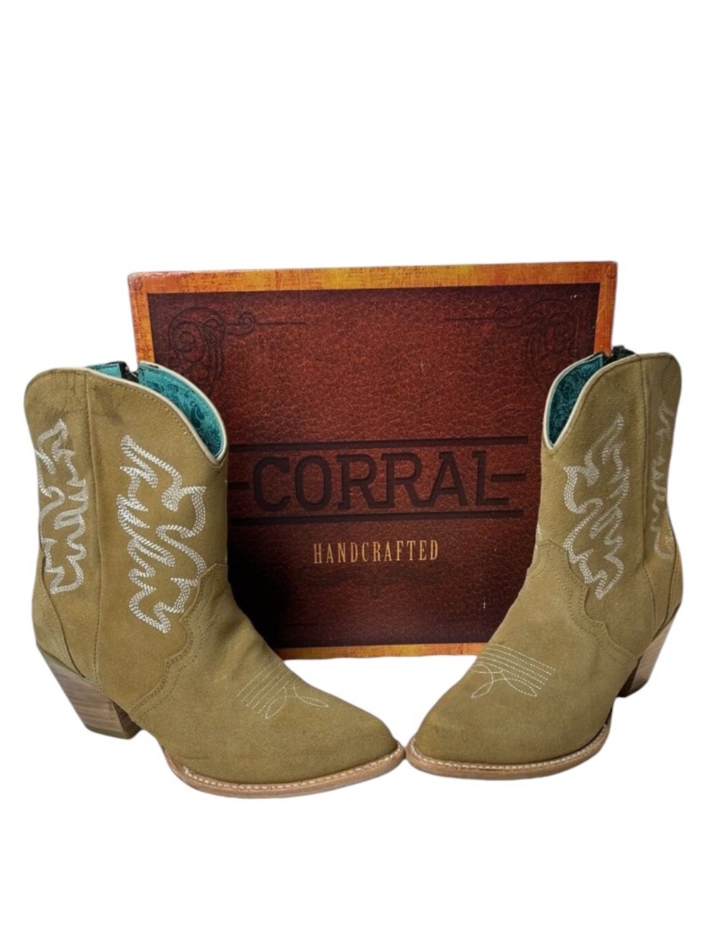 Corral Embroidered Western Heeled Boot Camel Festival 8.5M NEW WITH MINOR FLAWS